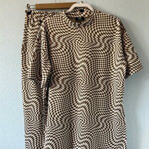 Leveled Up Double Knit Playsuit in Groovy Brown Checker Size Small